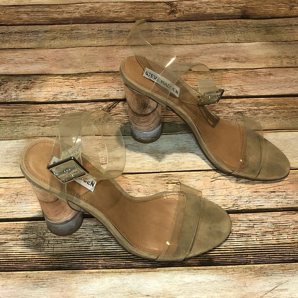 Steve Madden ‘Clearer’ heels - Picture 2 of 5